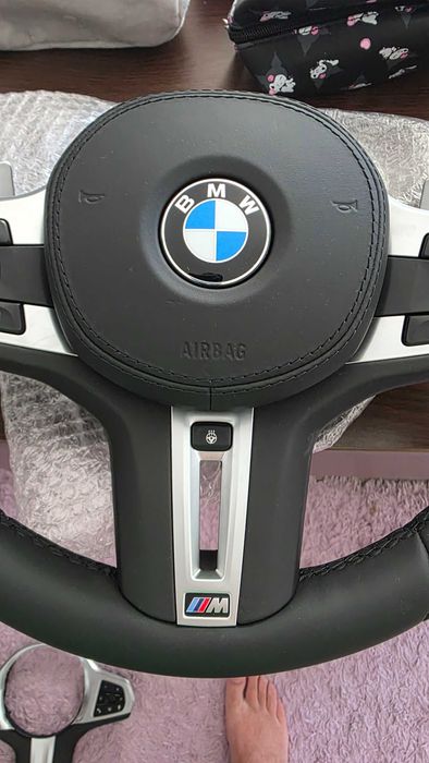 BMW M волан G30 G01 G02 G31 G11 с отопляеми вибрационни лостчета