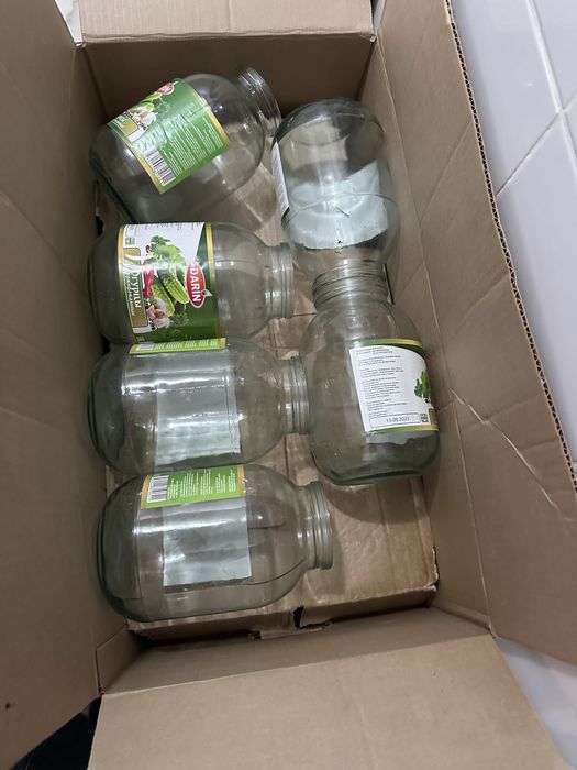 Продается 2х. Банки.