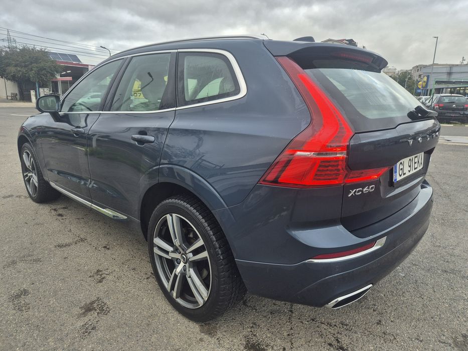 VOLVO XC60 2019 — imagine 4