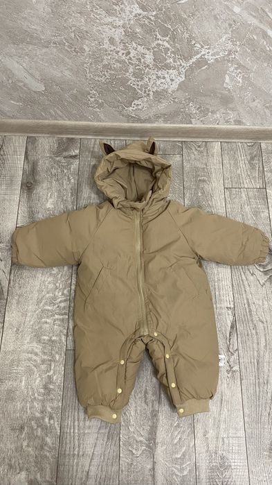 Продам детский зимний комбинезон