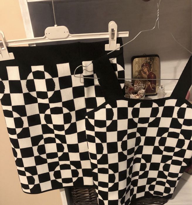 Суичъри, спортни комплекти, клинове