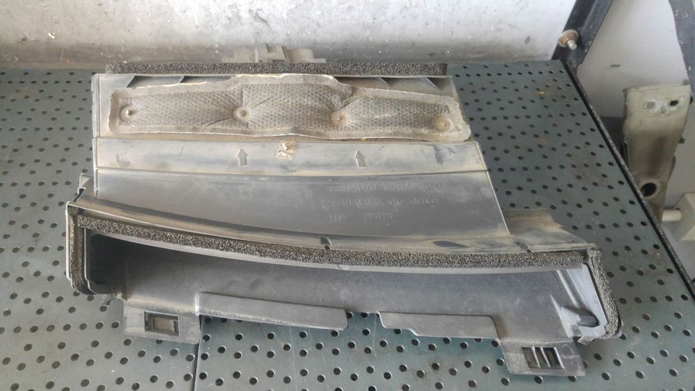 Difuzor aer 1.4 d toyota yaris p9 550810d010 550810d040