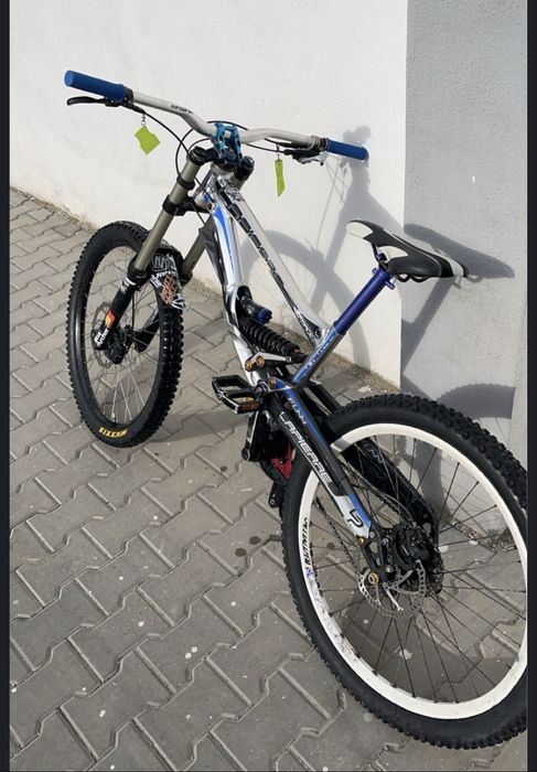 Bicicleta Downhill Lapierre 2015