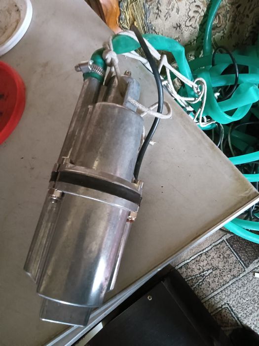 Продам помпу для выкачки воды