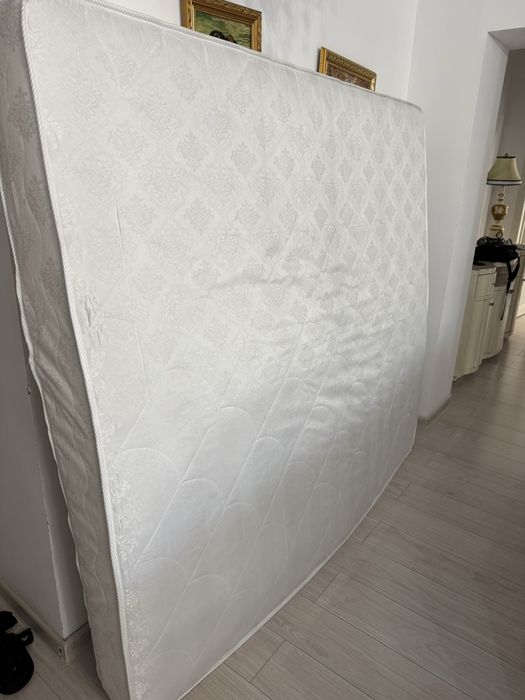 Продам матрас 180/200