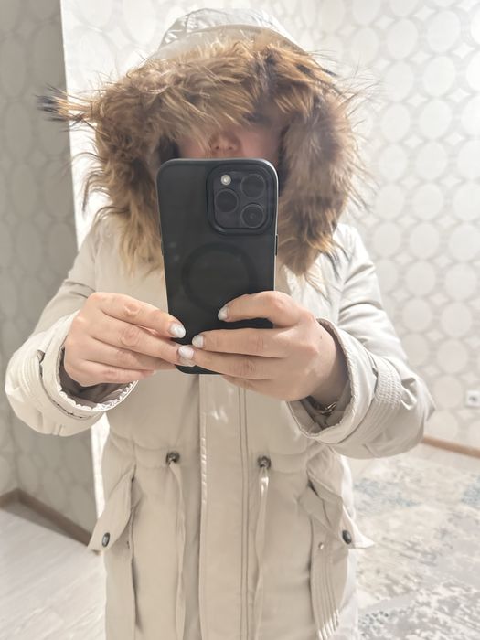 Қыскы куртка сатамын. Б/у