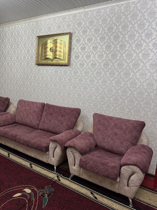 Диван для гостиной