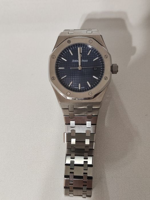 Продам часы audemar piguet