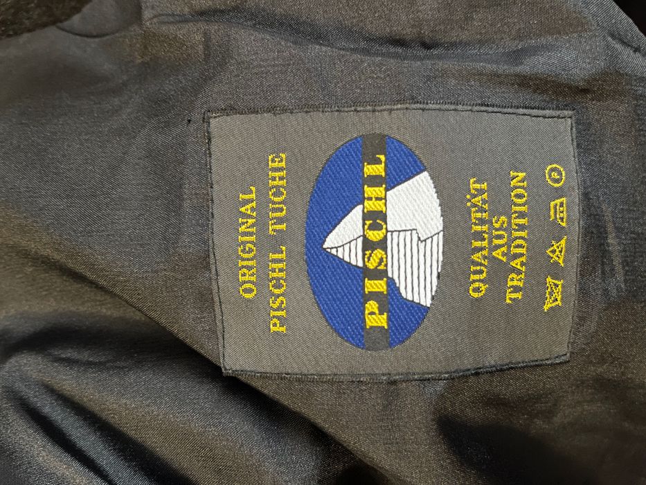 Palton Pischl Tuche by h.moser