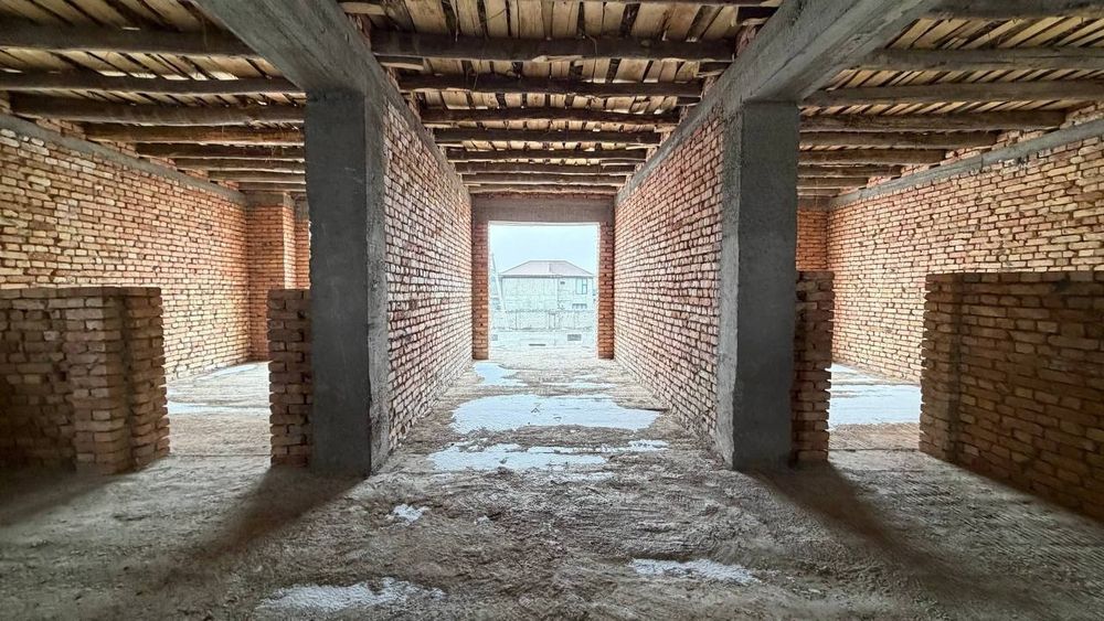 Kottej sotiladi 4sotix