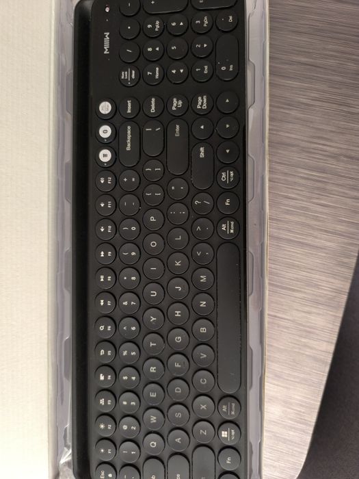 Xiaomi безжична клавиатура с блутут за множество устройства MIIIW