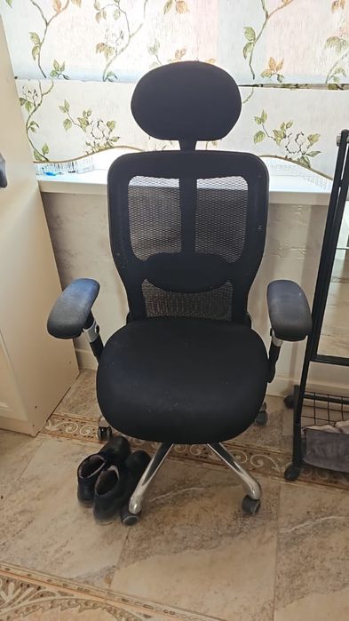 Продается офисные столы