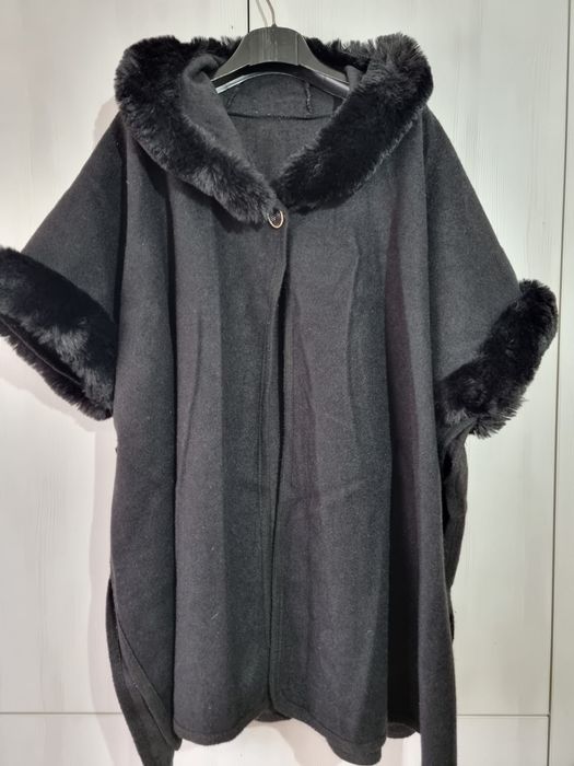 Capă cu glugă, mărimea universală