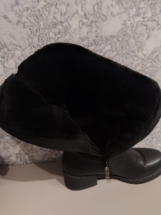 Женские зимние сапоги