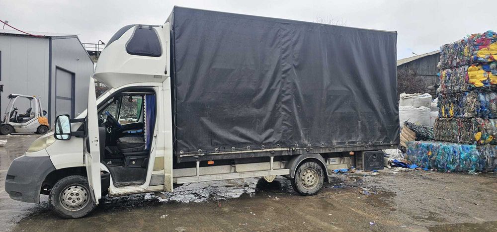 Vand autoutilitara PEUGEOT BOXER