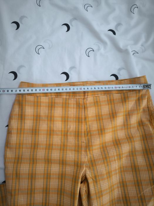 Set din două piese cu pantaloni evazați,tare frumos