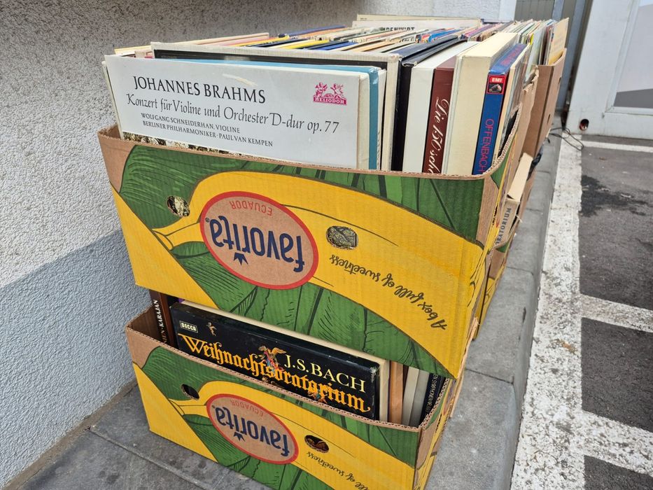 Vând Lot 300 lp Discuri Vinil colectie muzica clasica mixta