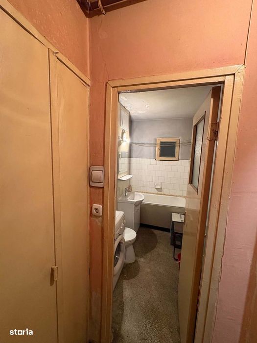 Apartament 3 camere zona TRACTORUL,str Gloriei