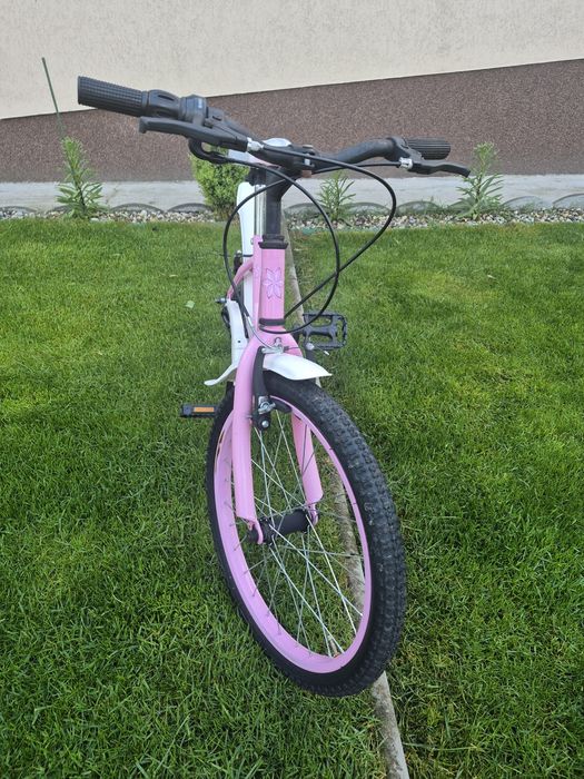 Vând bicicletă damă