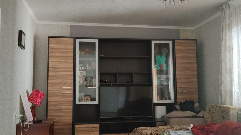 Продам зальную стенку