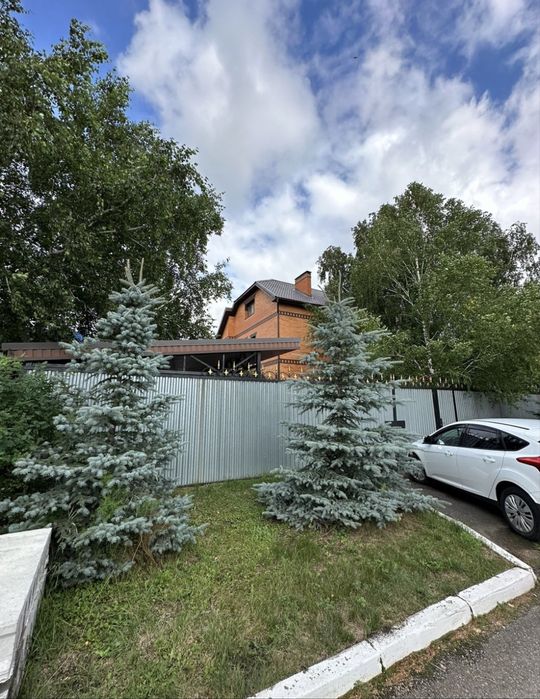 Продается 2 коттеджа в поселке Боровое Бурабай