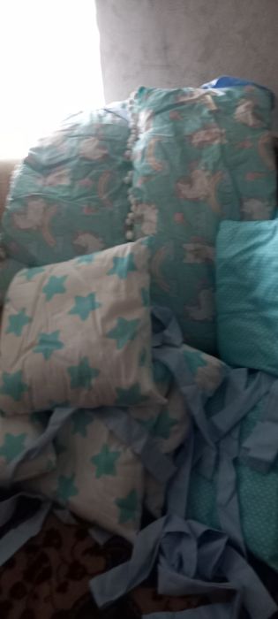 Бортики для детских кроваток