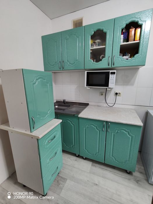 Продам кухонный гарнитур