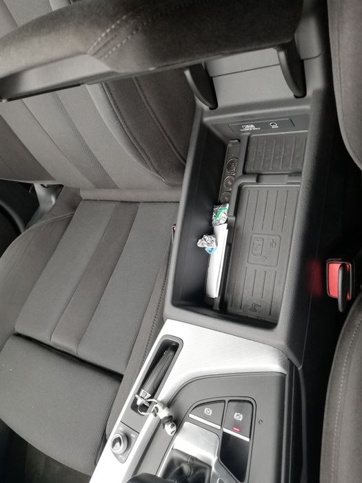 Audi A4 2.0 diesel 150 cp 2018 220.000 km