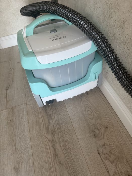 Пылесос бош в рабочем состояний отлично работает