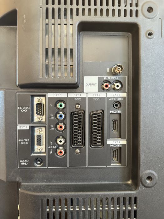 LCD телевизор Sharp - AQUOS LC-26D44E-GY  26 инча /66см/