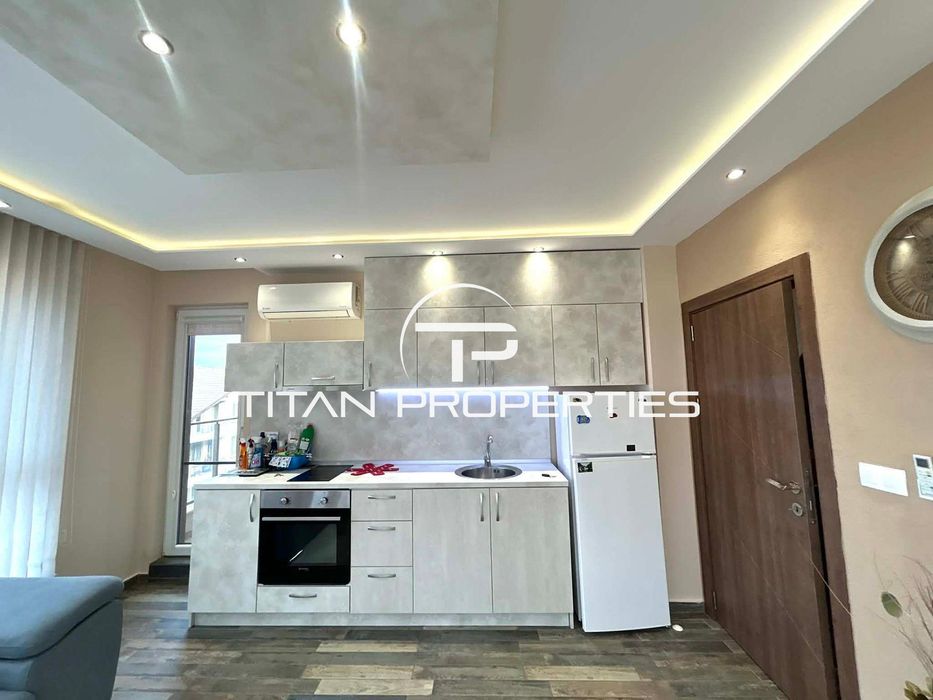 Дава се под наем Тристаен апартамент в Бургас, Сарафово - 75 кв.м за 747.66 € - Снимка #1