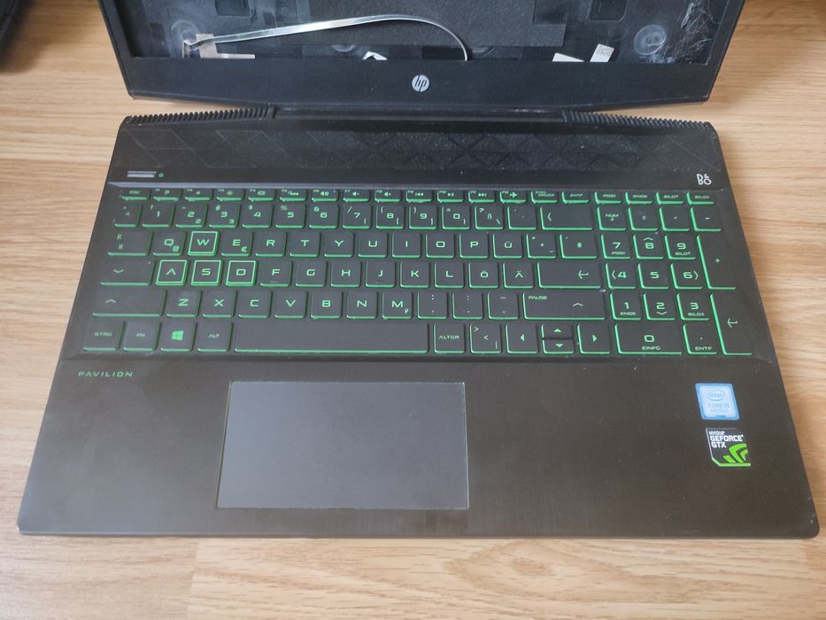 Carcasa Completa + Tastatura + Balamale - HP Pavilion GAMING- HP 15-CX
