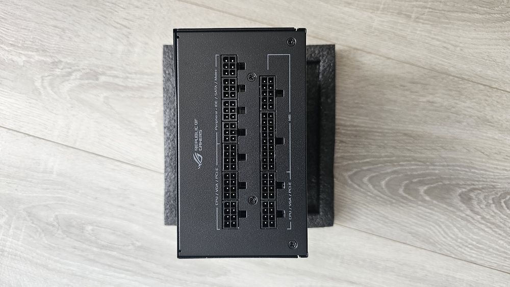ASUS ROG STRIX 850W 80 PLUS Gold full modulara