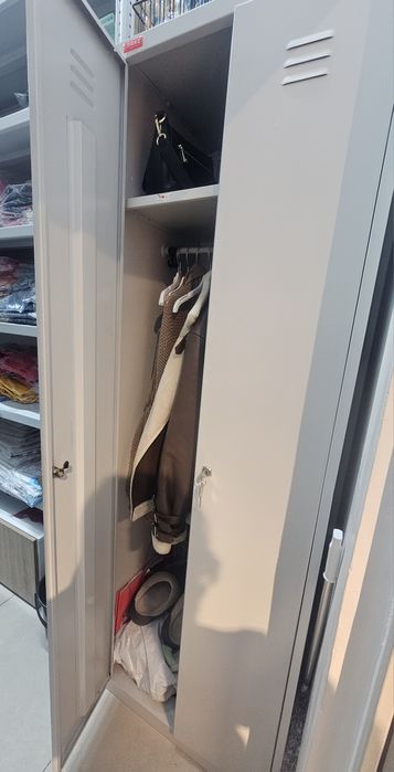 Шкаф металлический