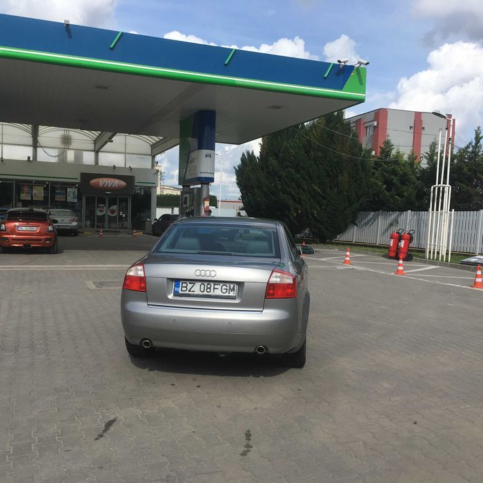 AUDI A4 2003 — imagine 3