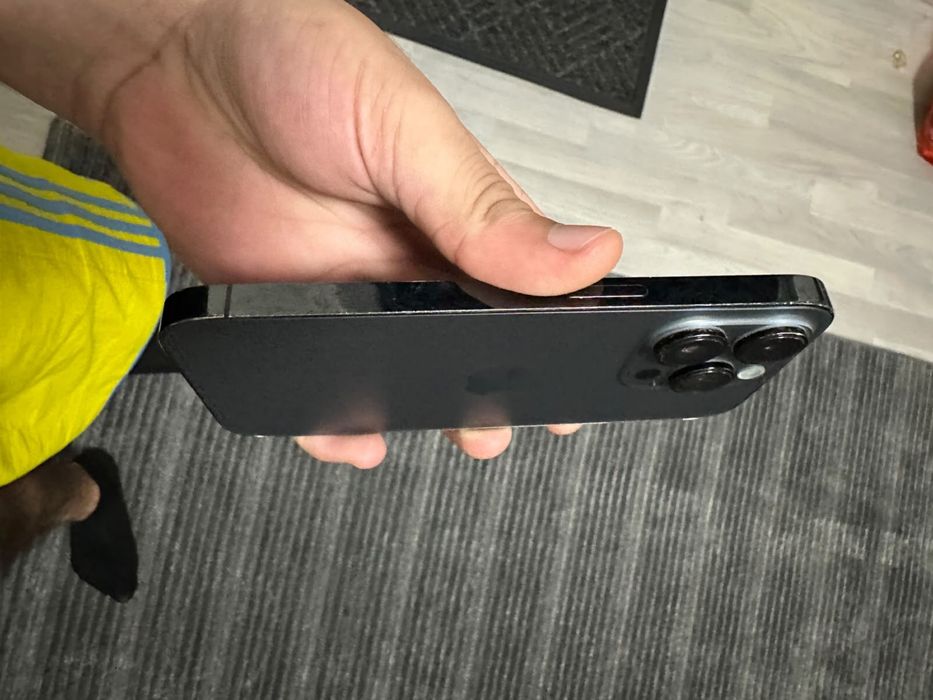 Продам Iphone 14 pro 1 tb