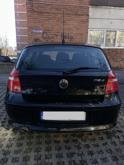 BMW Seria 1 e87 / 118D /  2009 / 2.0 Motorina Manual