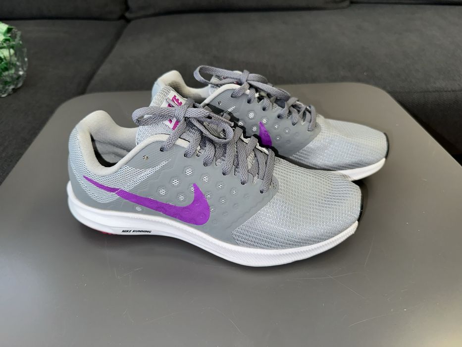 Дамски маратонки Nike Downshifter 7 – размер 37.5