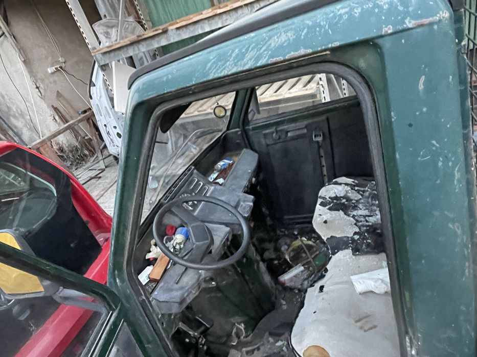 Piaggio ape triciclu