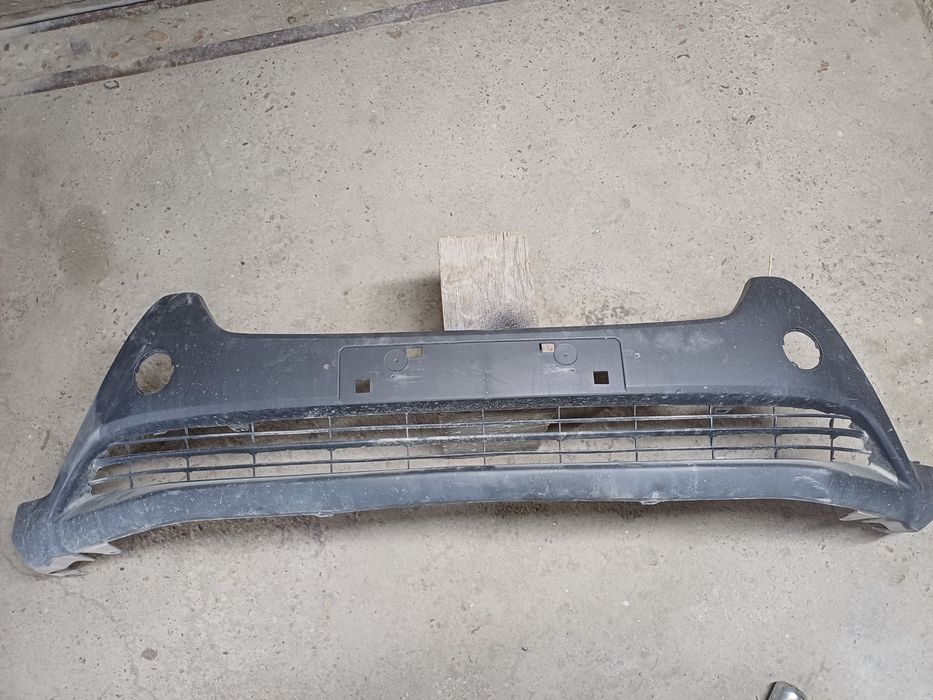 Бампер передний RAV4