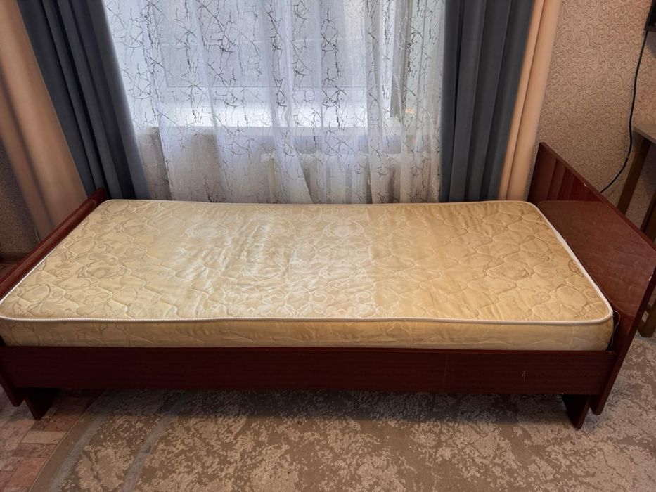 Продам кровать недорого