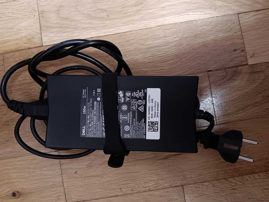 Оригинална универсална докинг станция с адаптер Dell WD15 USB-C Dock