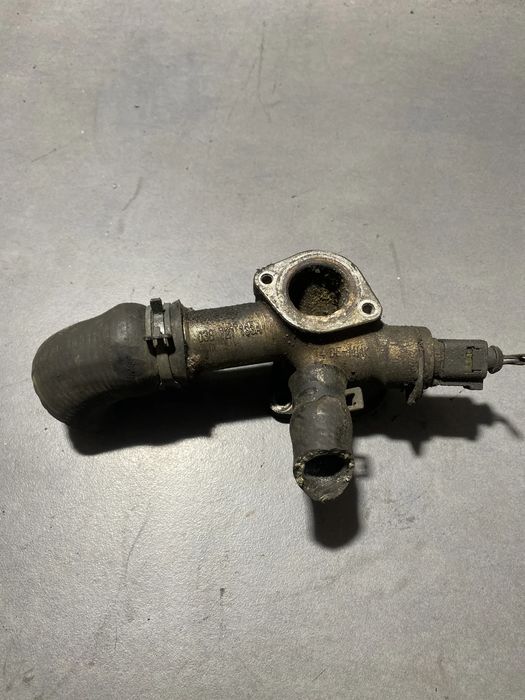 Corp termostat 038121133A Volkswagen VW Passat 2003