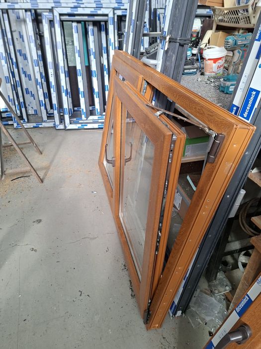 Fereastra pvc 2 canate mobile stejar auriu