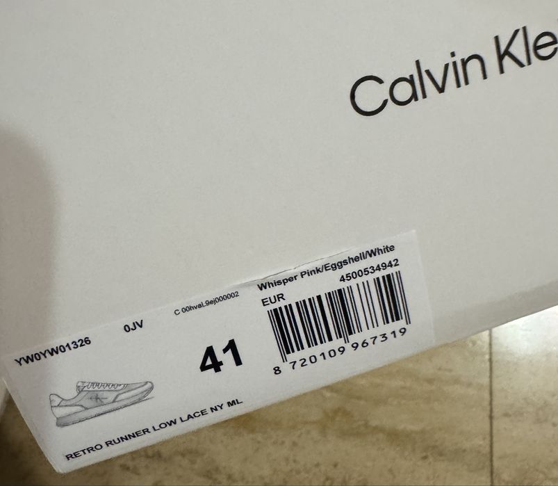 Нови сникърси Calvin Klein - 41 номер, Camper & Replay -40
