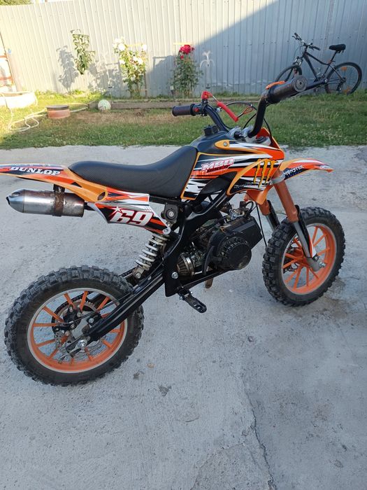Vând mini cross 49 cc