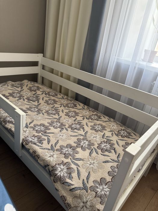 Продам детскую кровать.