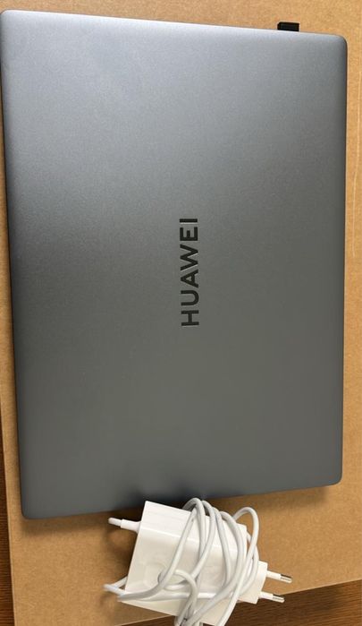 Продается  Ноудбук Huawei MateBook D14