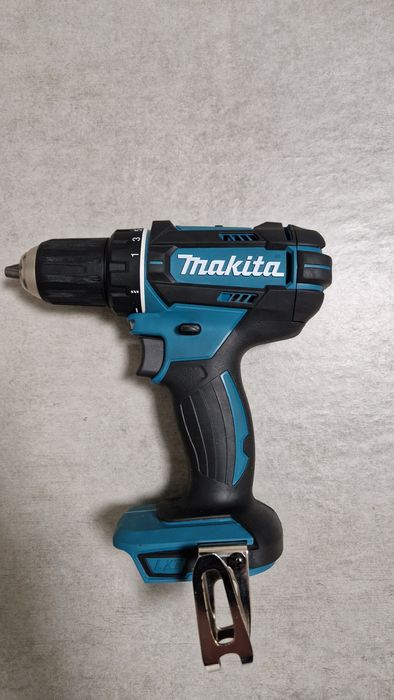 Makita DDF482 Autofiletanta pentru piese de schimb