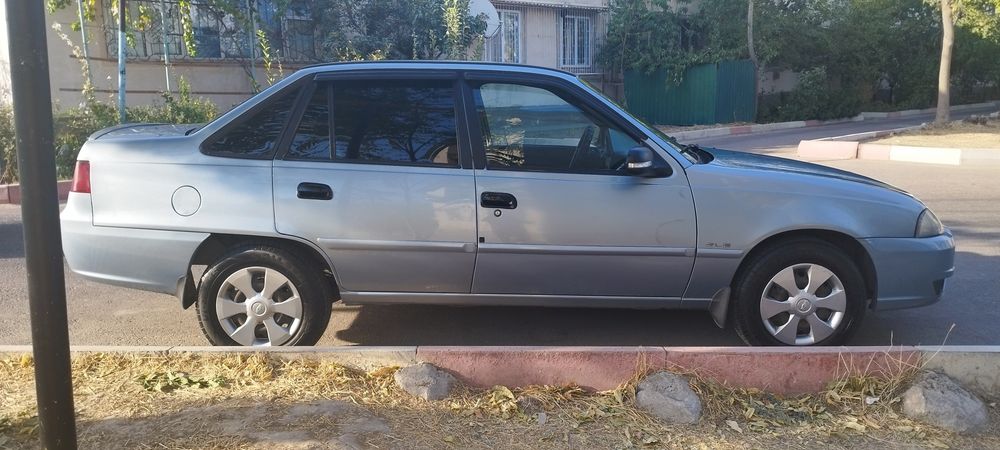 Продается Нексия 2